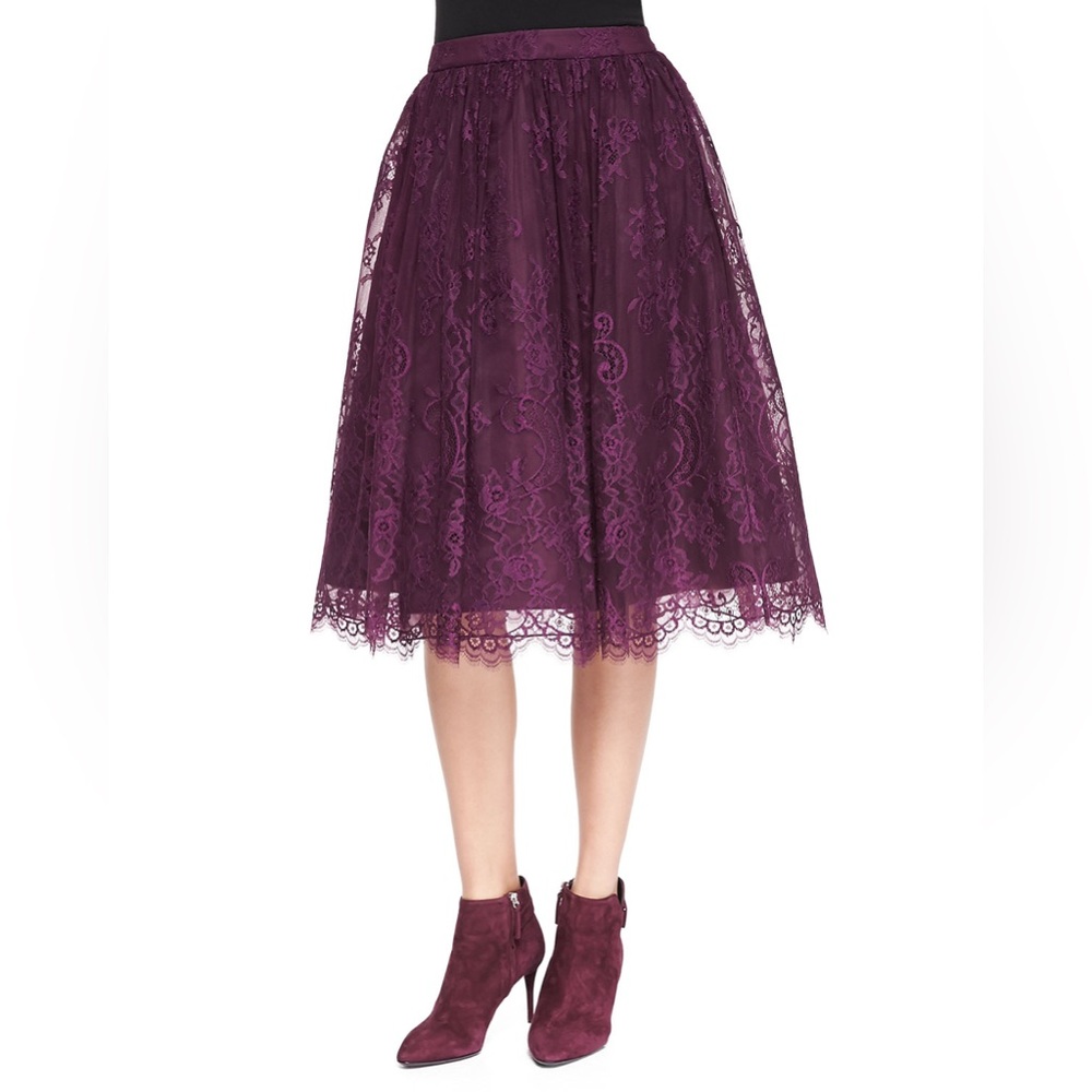 NWT Alice+Olivia Perkins Lace Skirt (2)